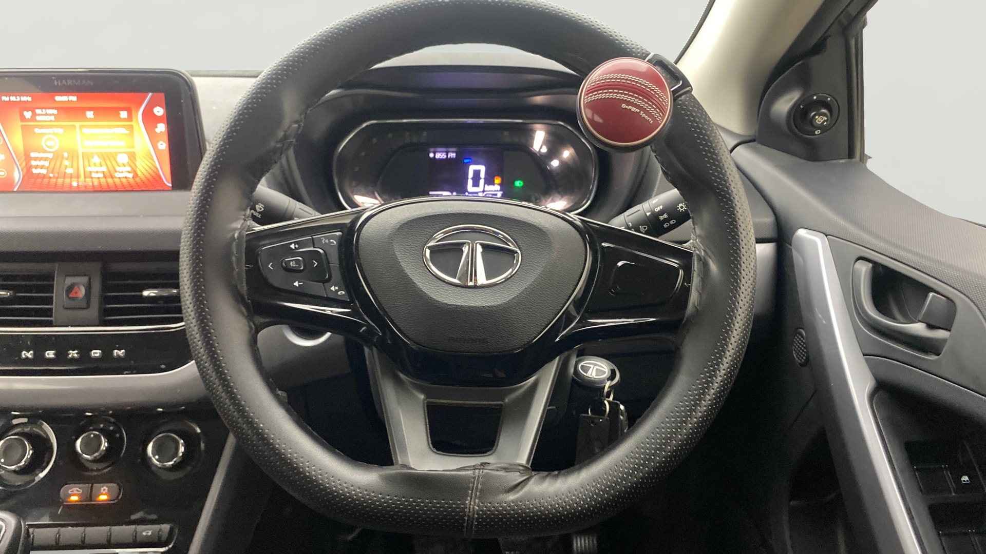 View 2023 Tata Nexon Revotron XE Image 20 Used 2023 Tata Nexon Revotron XE Image 20