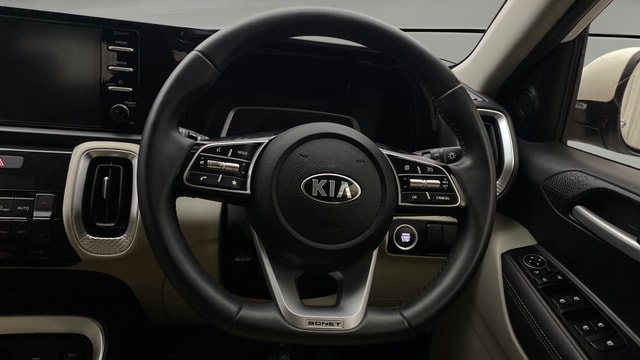 View Kia Sonet Image 13 Used Kia Sonet Image 13
