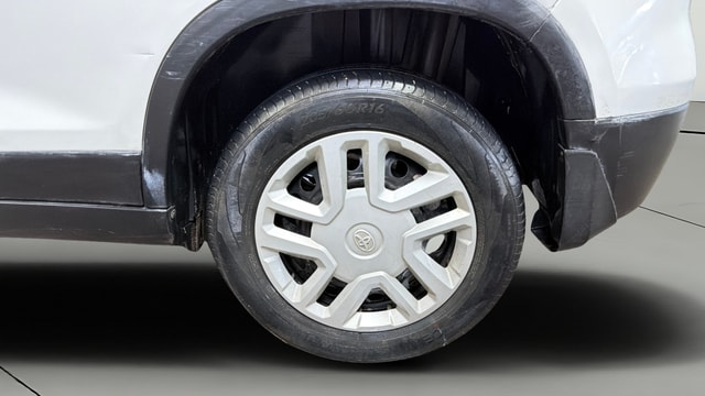 View Toyota Urban Cruiser Image 11 Used Toyota Urban Cruiser Image 11