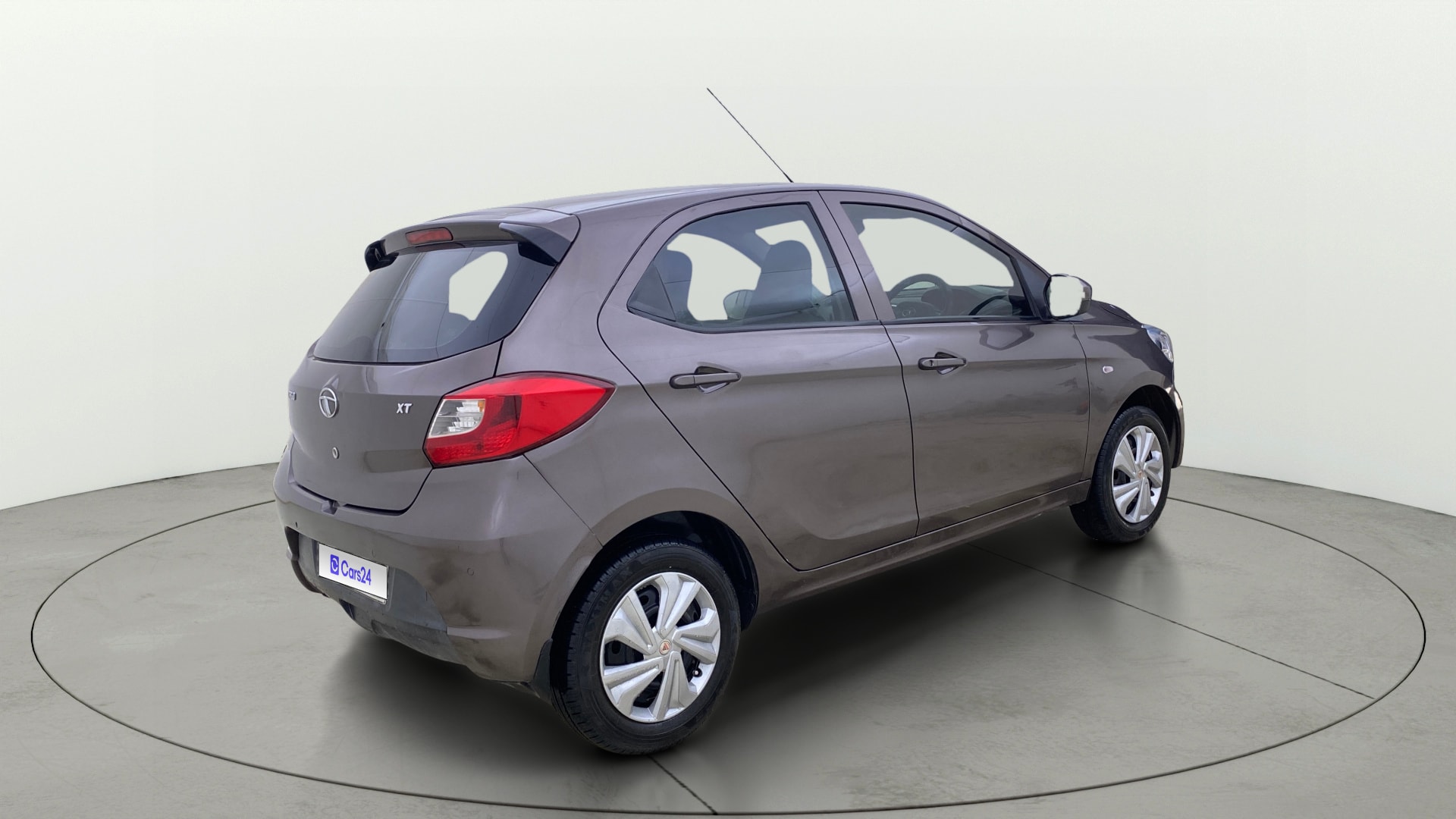 View 2017 Tata Tiago Revotorq XB Image 41 Used 2017 Tata Tiago Revotorq XB Image 41