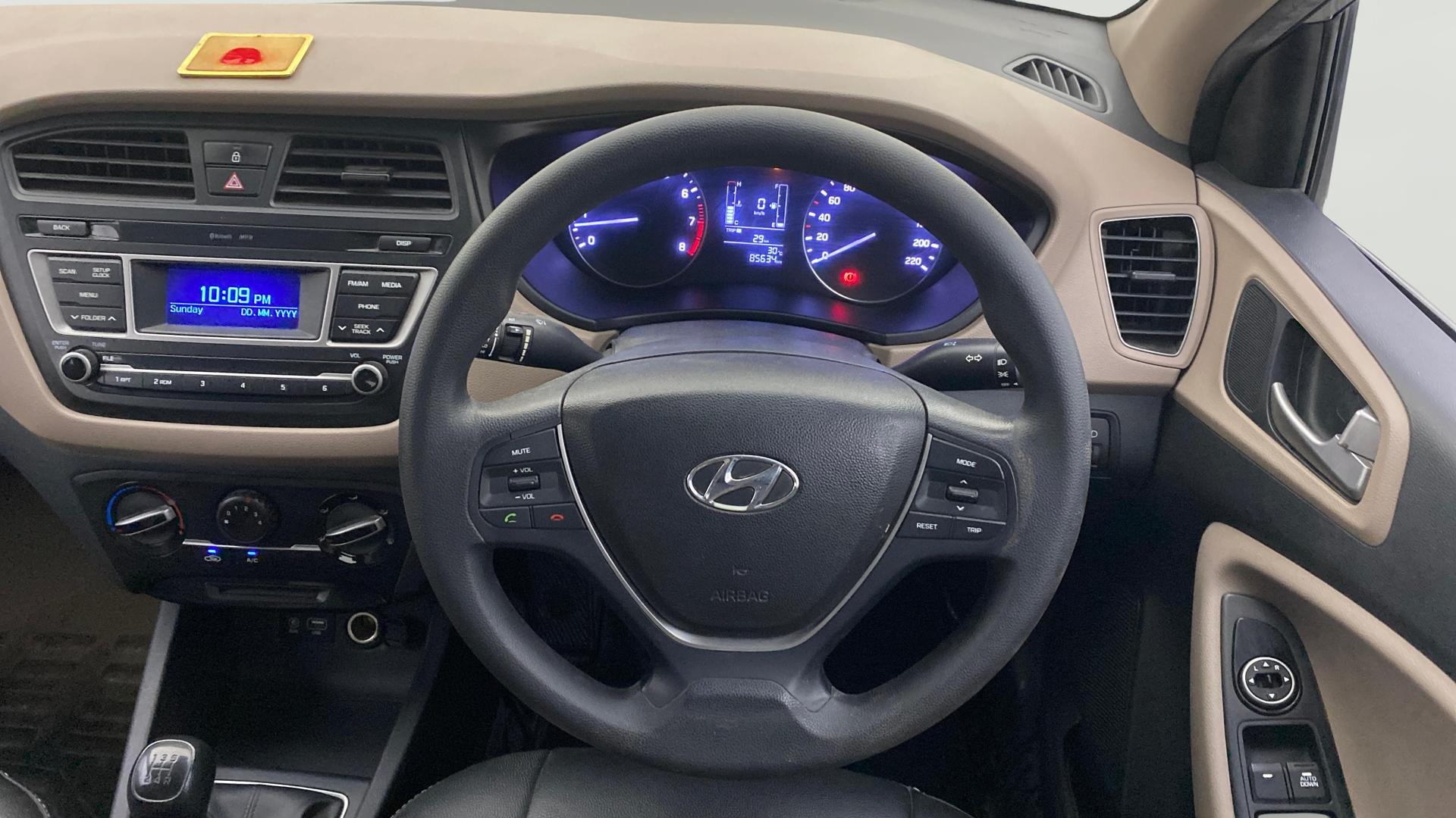 View 2016 Hyundai Elite i20 Magna 1.2 Image 20 Used 2016 Hyundai Elite i20 Magna 1.2 Image 20