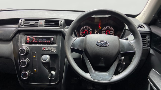 View Mahindra KUV100 Image 20 Used Mahindra KUV100 Image 20