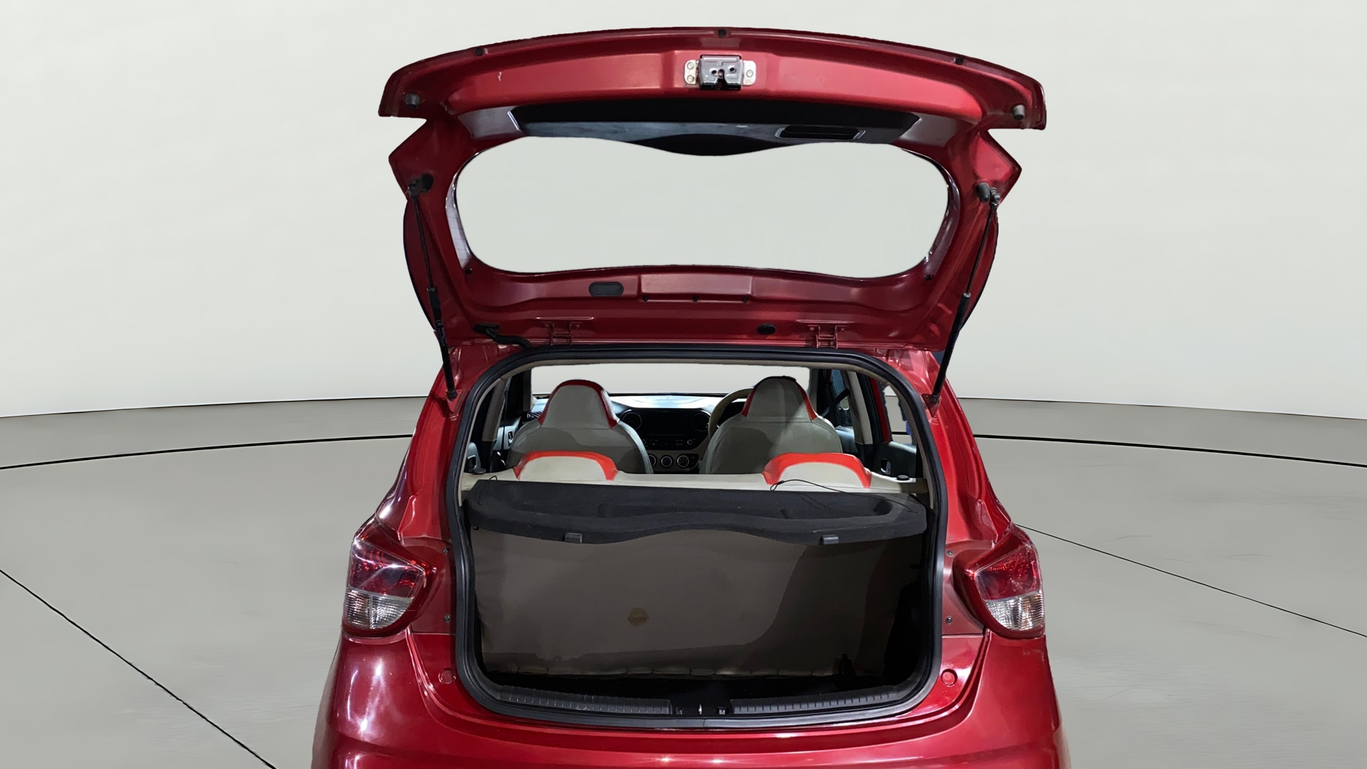 View 2018 Hyundai Grand i10 Sportz 1.2 Kappa Image 37 Used 2018 Hyundai Grand i10 Sportz 1.2 Kappa Image 37