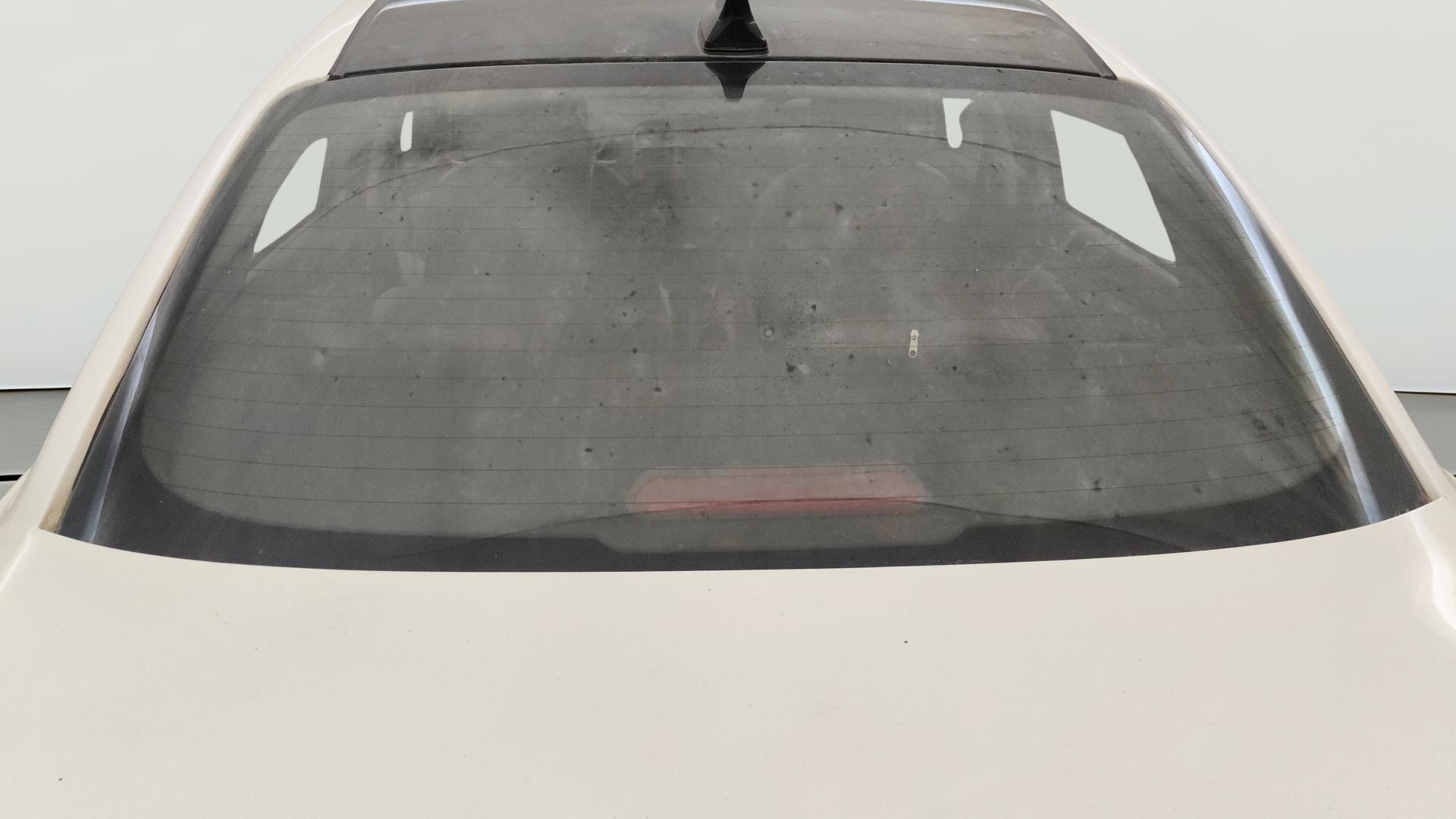 View 2013 Fiat Linea 1.4L Active Fire Petrol Image 4 Used 2013 Fiat Linea 1.4L Active Fire Petrol Image 4