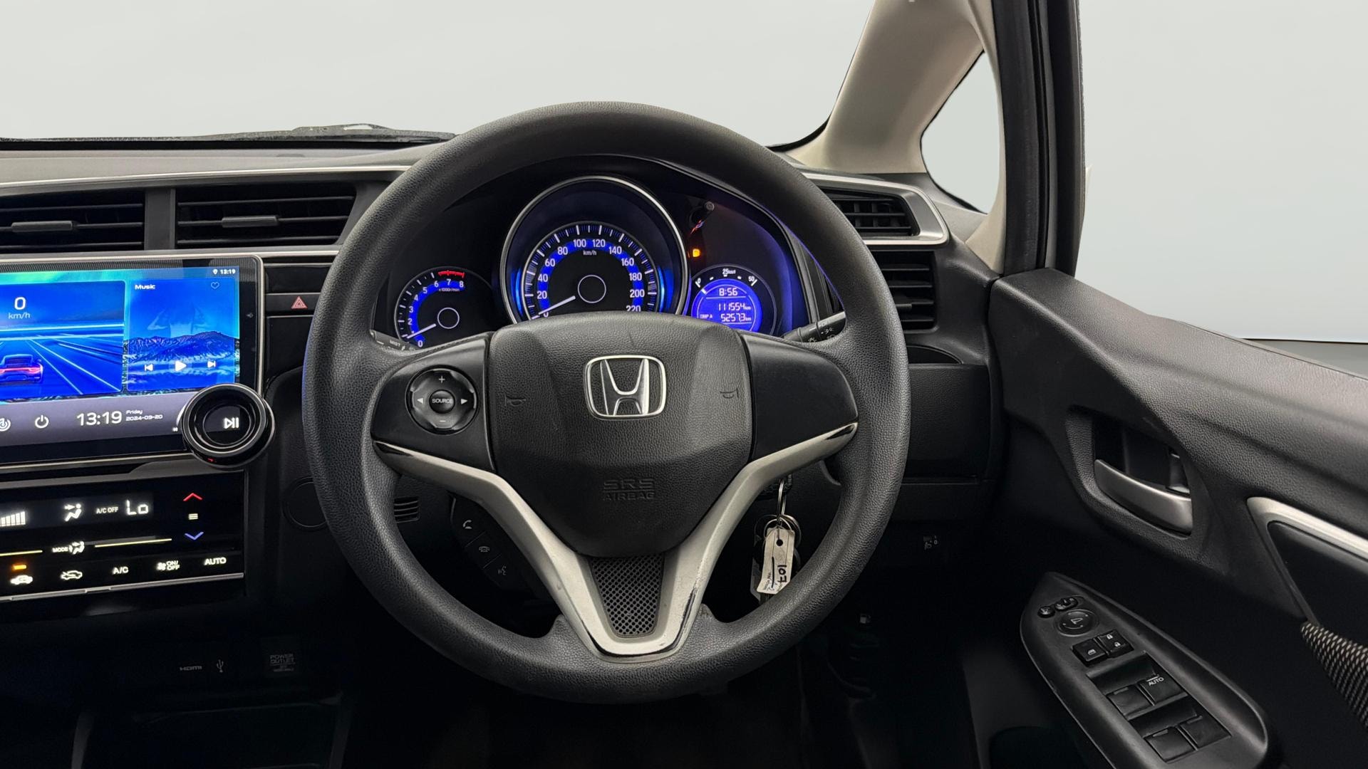 View 2017 Honda WR-V S MT Diesel Edge Edition Image 20 Used 2017 Honda WR-V S MT Diesel Edge Edition Image 20