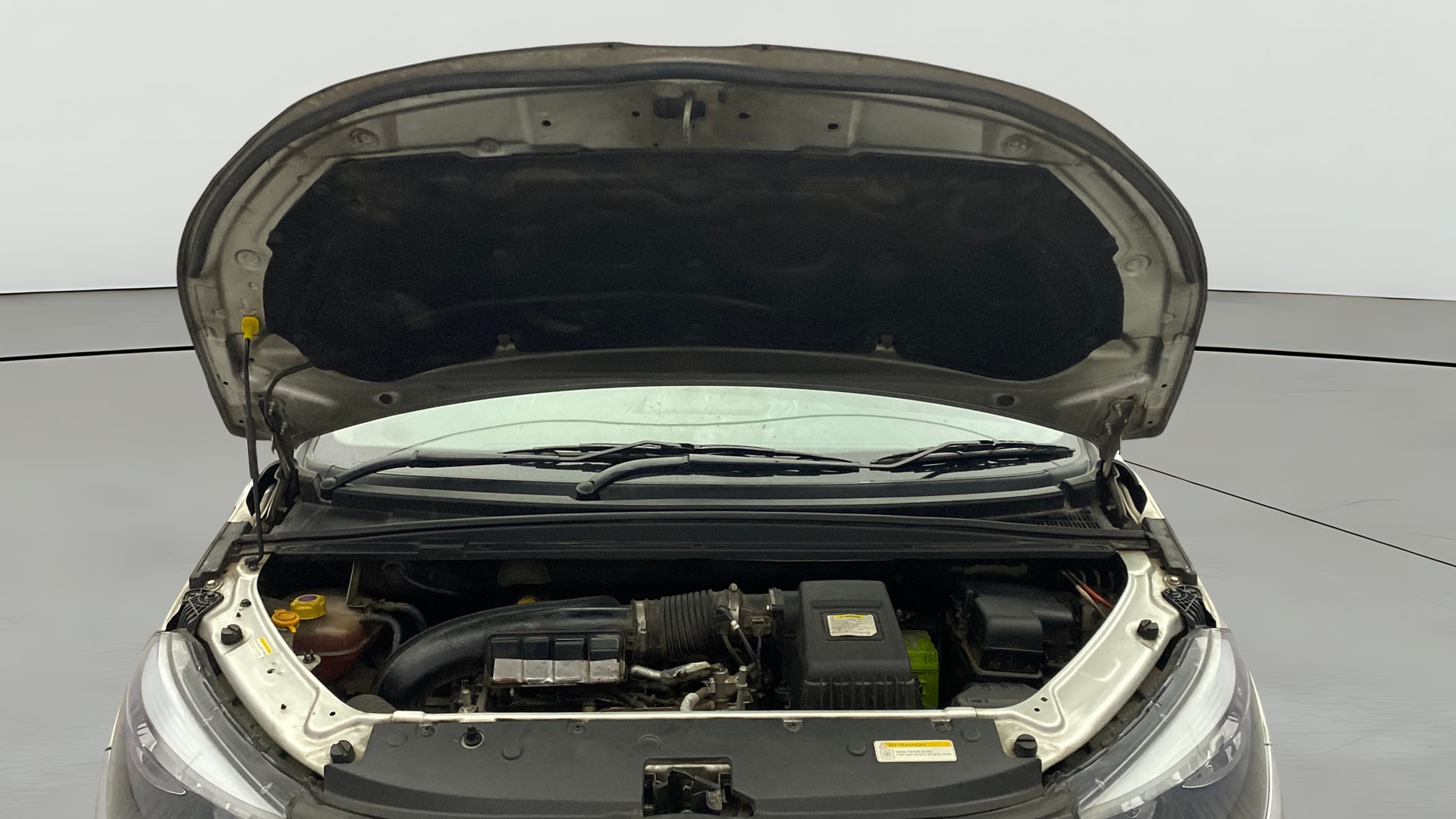 View 2021 Mahindra Marazzo M2 7-Seater Image 33 Used 2021 Mahindra Marazzo M2 7-Seater Image 33
