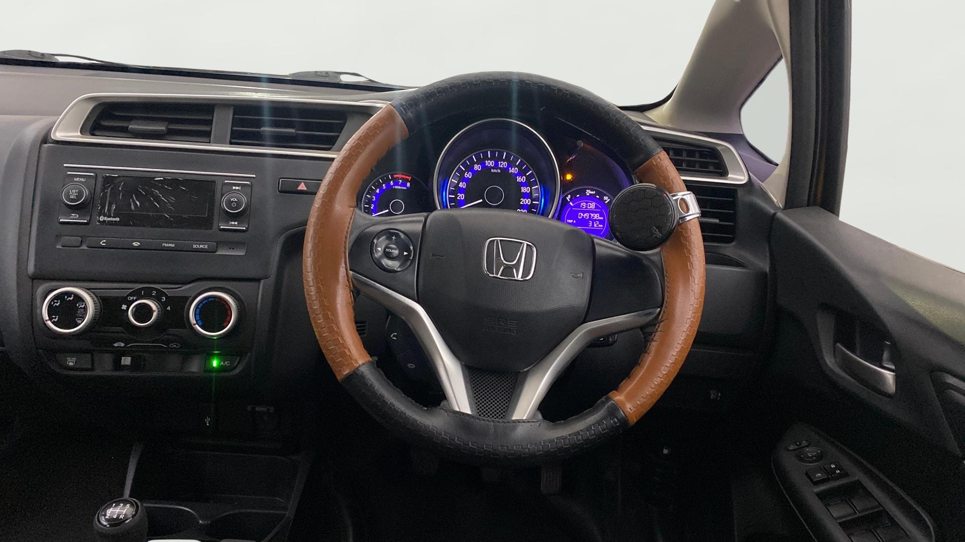View 2017 Honda WR-V S MT Diesel Edge Edition Image 20 Used 2017 Honda WR-V S MT Diesel Edge Edition Image 20