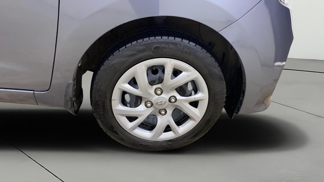View Hyundai Grand i10 Image 40 Used Hyundai Grand i10 Image 40