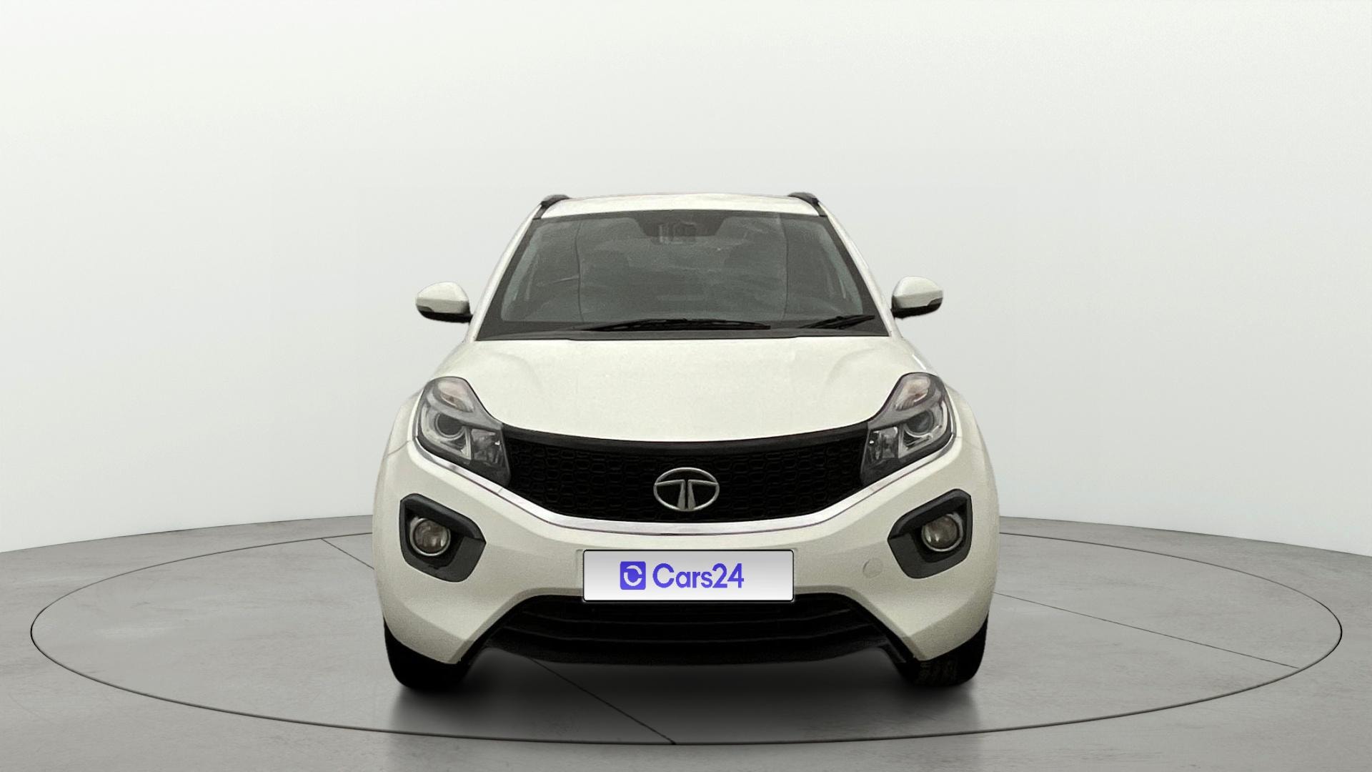 Used 2018 Tata Nexon Used 2018 Tata Nexon