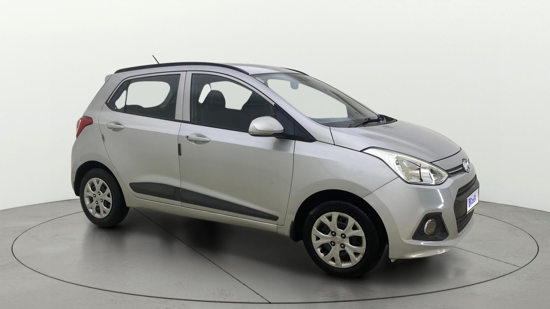 View 2015 Hyundai Grand i10 1.1 Sportz Diesel Image 21 Used 2015 Hyundai Grand i10 1.1 Sportz Diesel Image 21