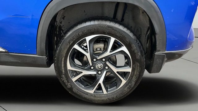 View Toyota Urban Cruiser Hyryder Image 8 Used Toyota Urban Cruiser Hyryder Image 8