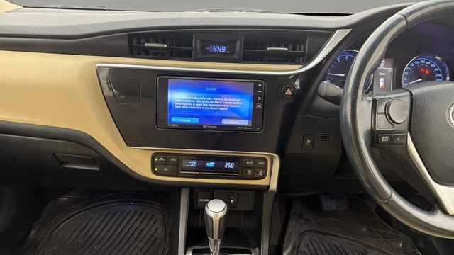 View Toyota Corolla Altis Image 18 Used Toyota Corolla Altis Image 18