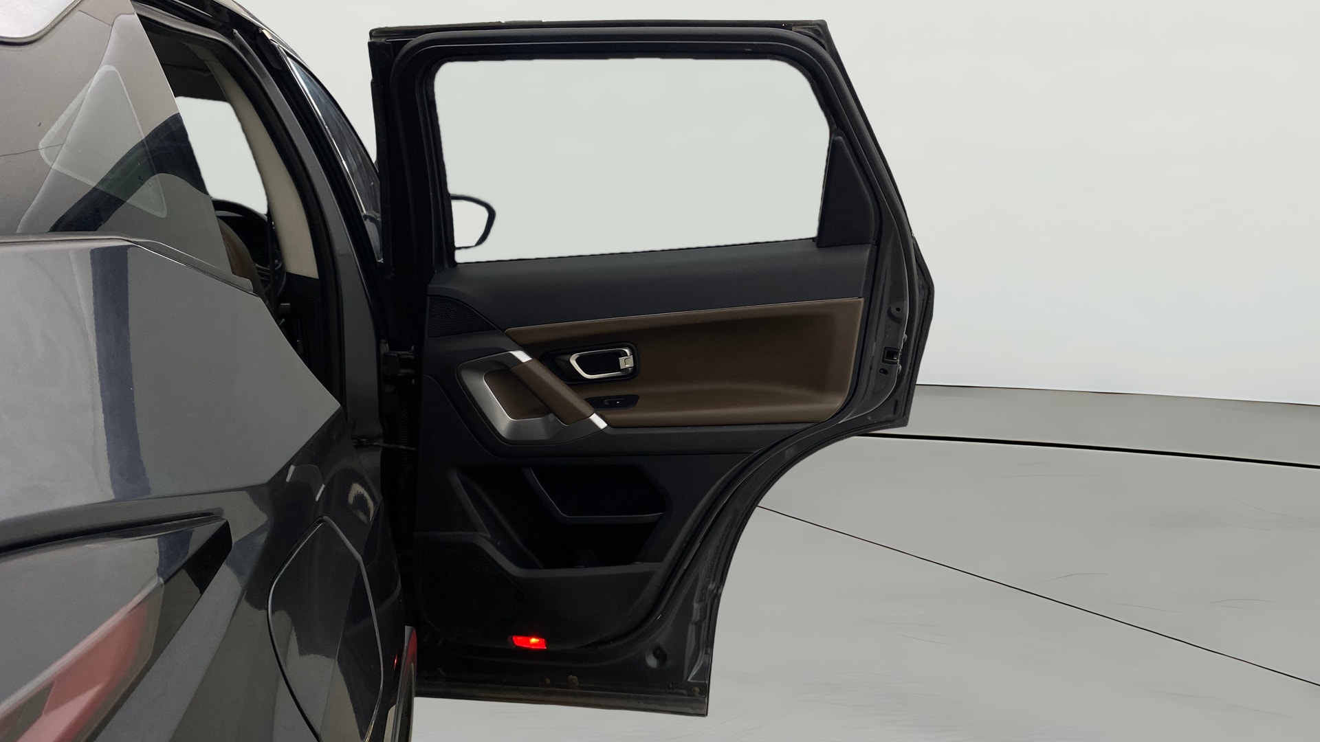 View 2021 Tata Harrier XE Image 8 Used 2021 Tata Harrier XE Image 8