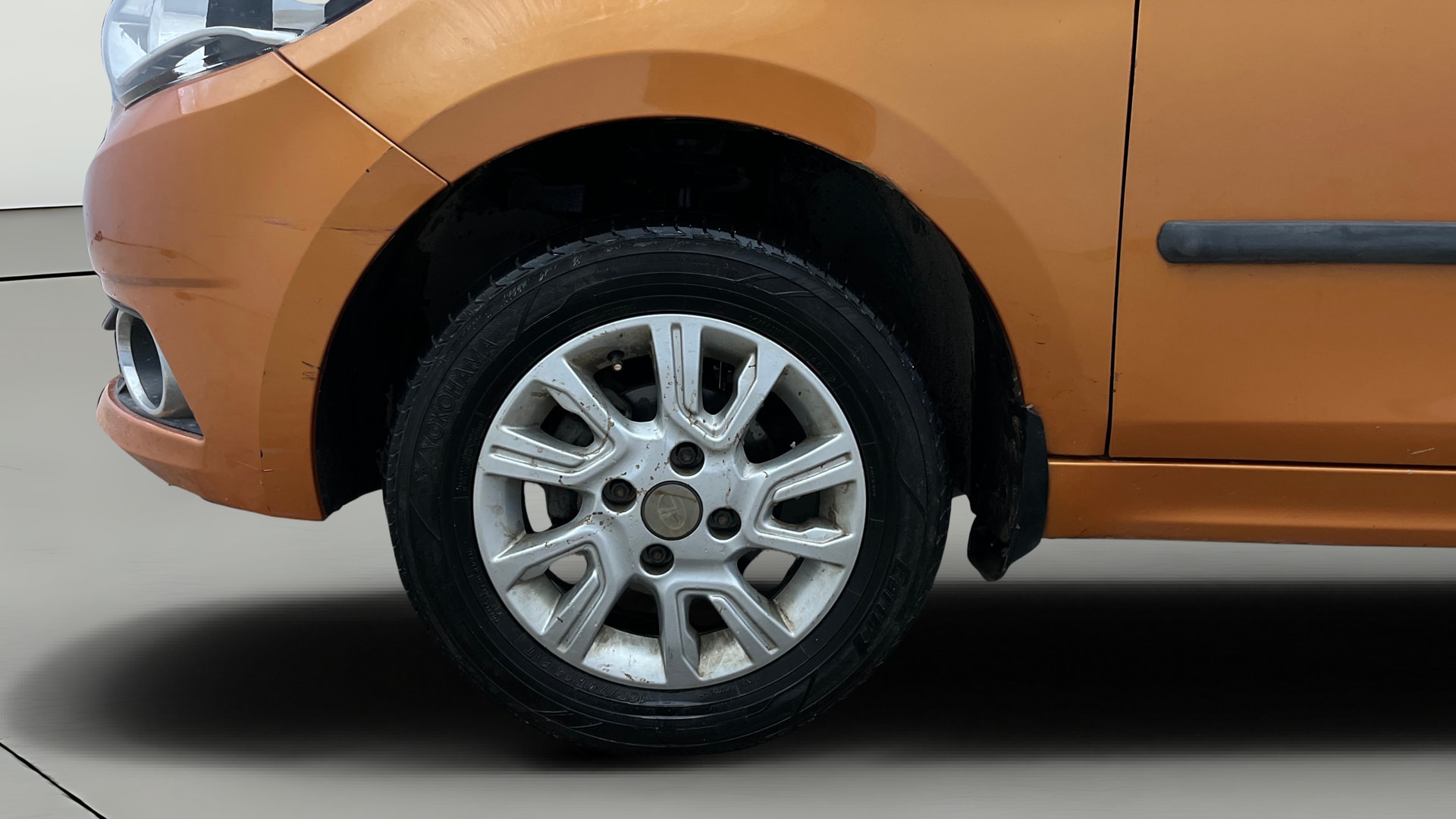 View 2018 Tata Tiago Revotorq XB Image 33 Used 2018 Tata Tiago Revotorq XB Image 33
