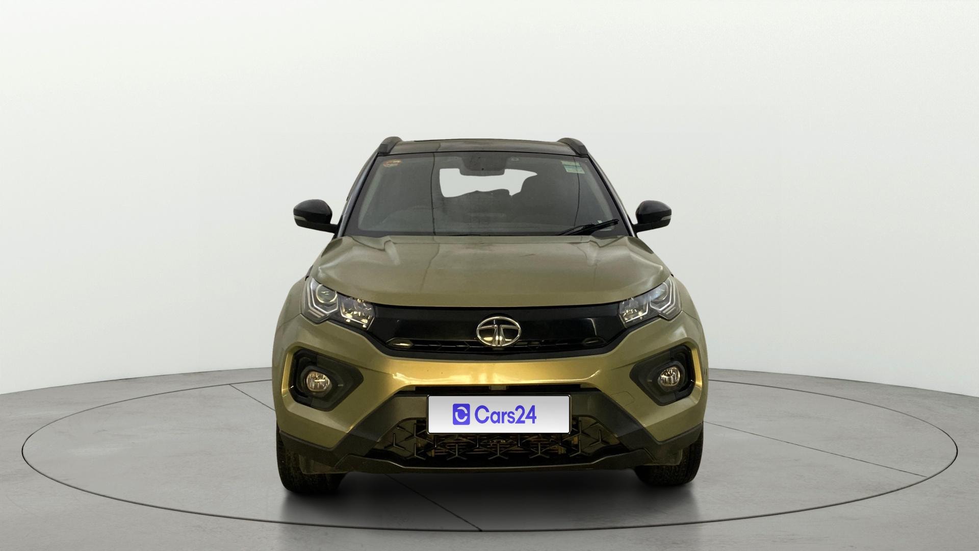 View 2022 Tata Nexon Revotorq Kaziranga XZA Plus AMT Image 1 Used 2022 Tata Nexon Revotorq Kaziranga XZA Plus AMT Image 1
