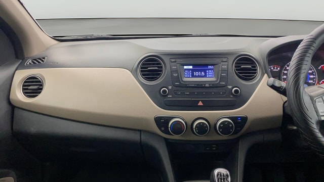 View Hyundai Grand i10 Image 17 Used Hyundai Grand i10 Image 17