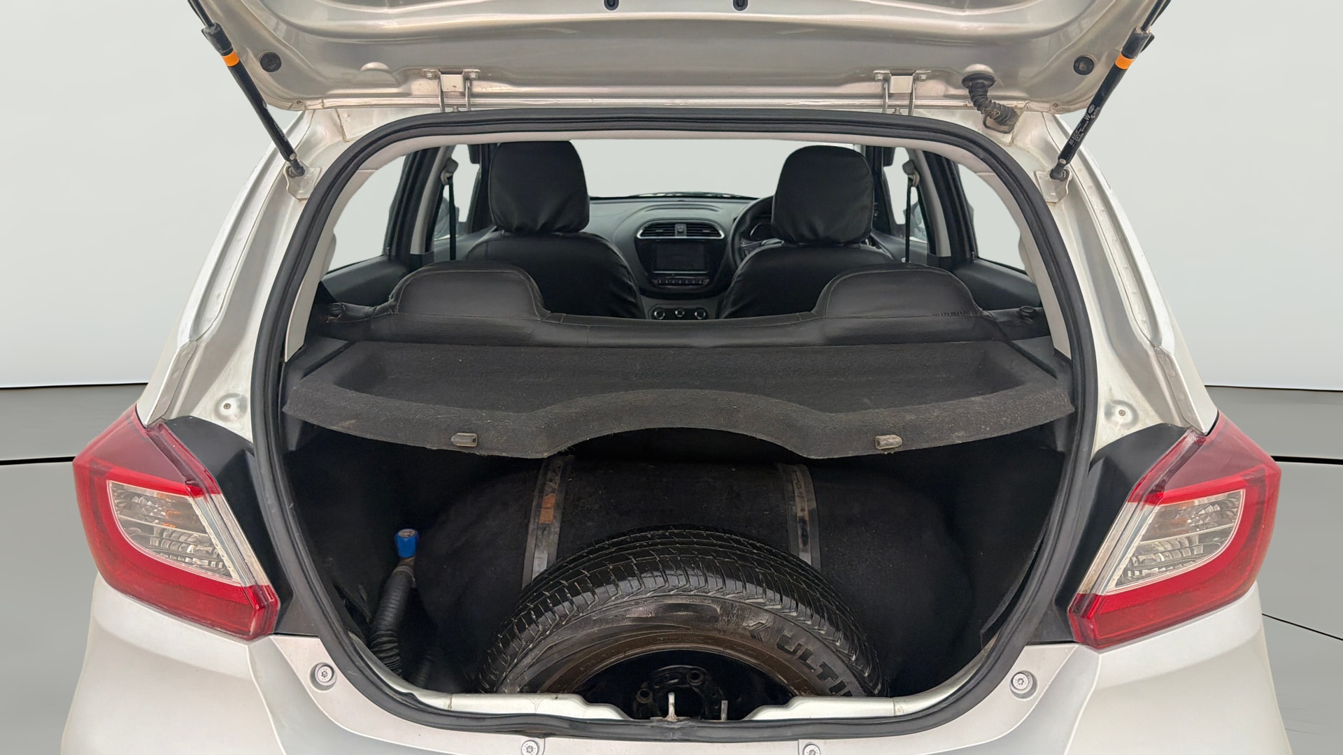 Used 2020 Tata Tiago Used 2020 Tata Tiago