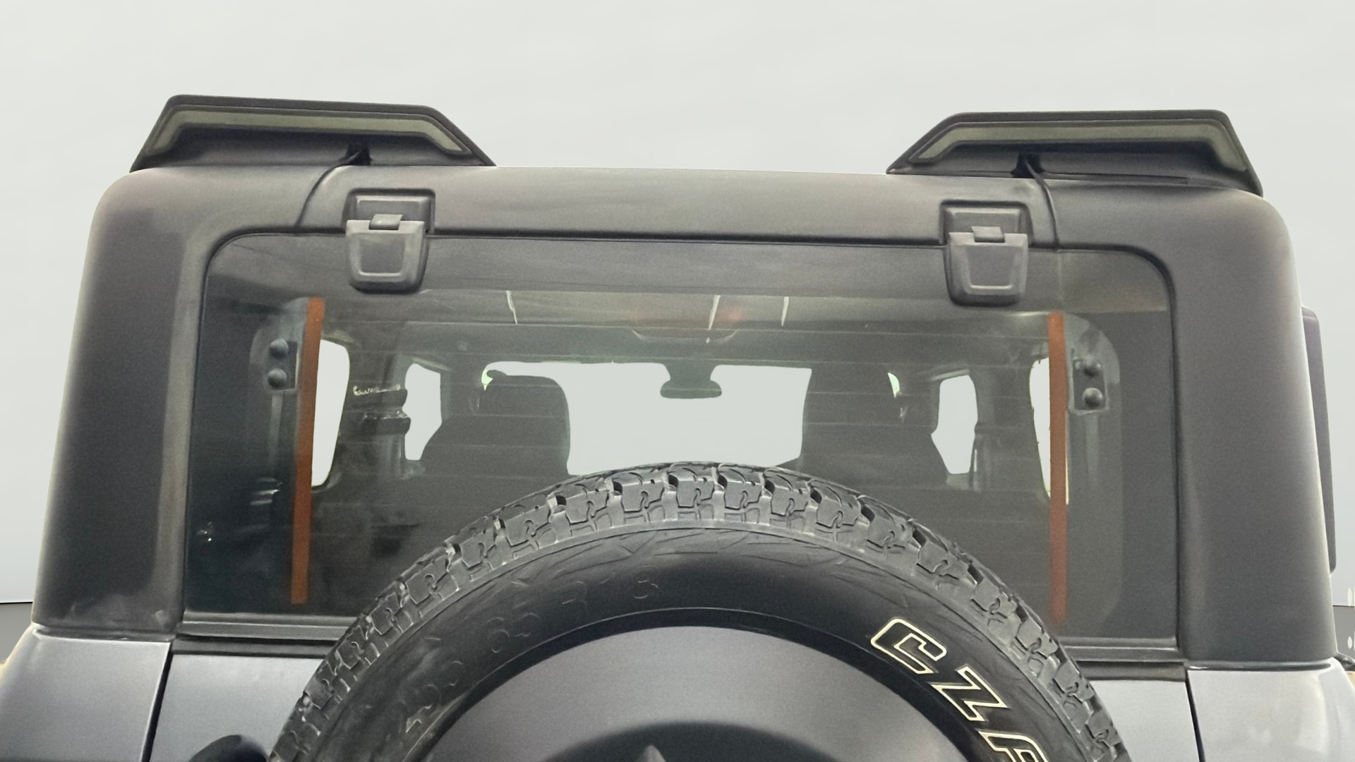 View 2021 Mahindra Thar AX Standard Manual Soft Top 6 Seater Image 5 Used 2021 Mahindra Thar AX Standard Manual Soft Top 6 Seater Image 5