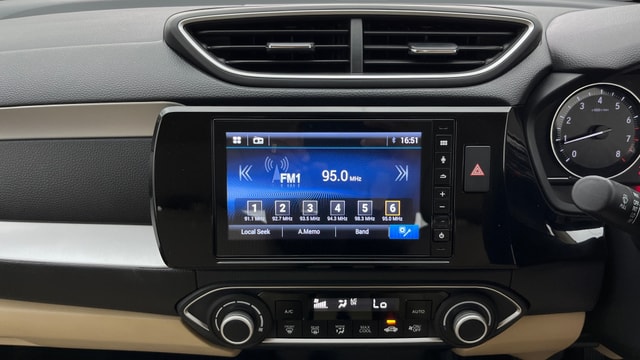 View Honda Amaze Image 17 Used Honda Amaze Image 17