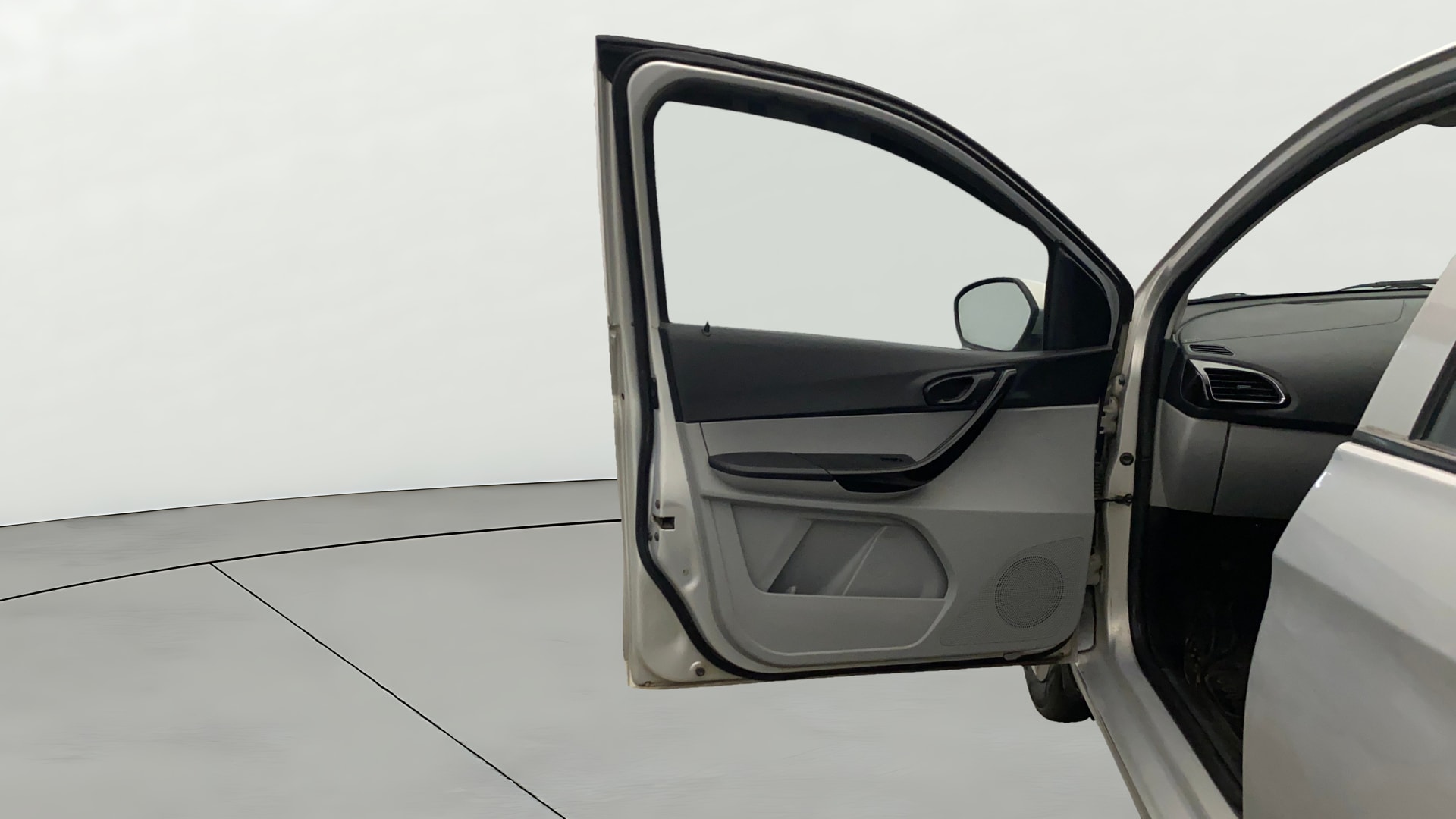 Used 2020 Tata Tiago Used 2020 Tata Tiago