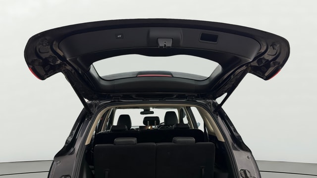View MG Hector Plus Image 18 Used MG Hector Plus Image 18