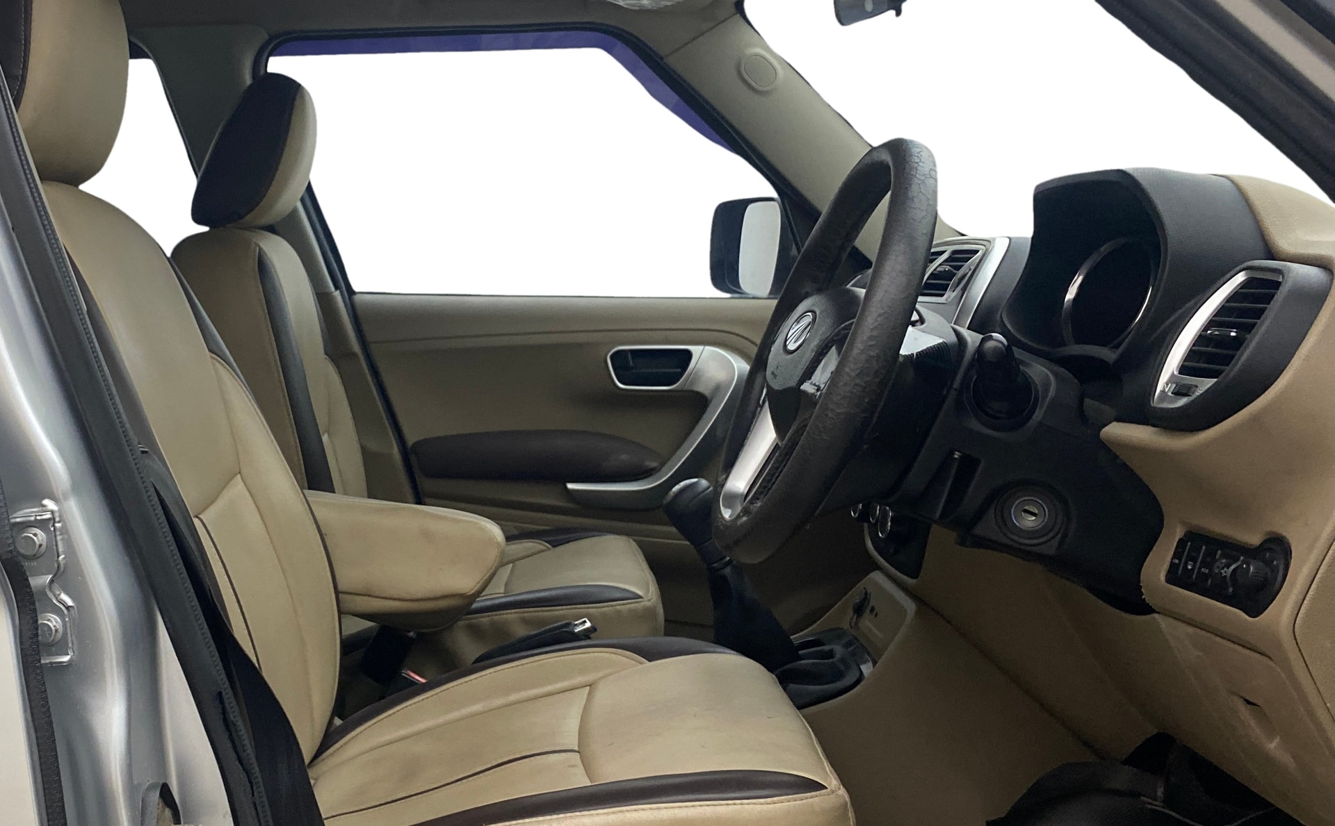Used 2018 Mahindra TUV300 Used 2018 Mahindra TUV300