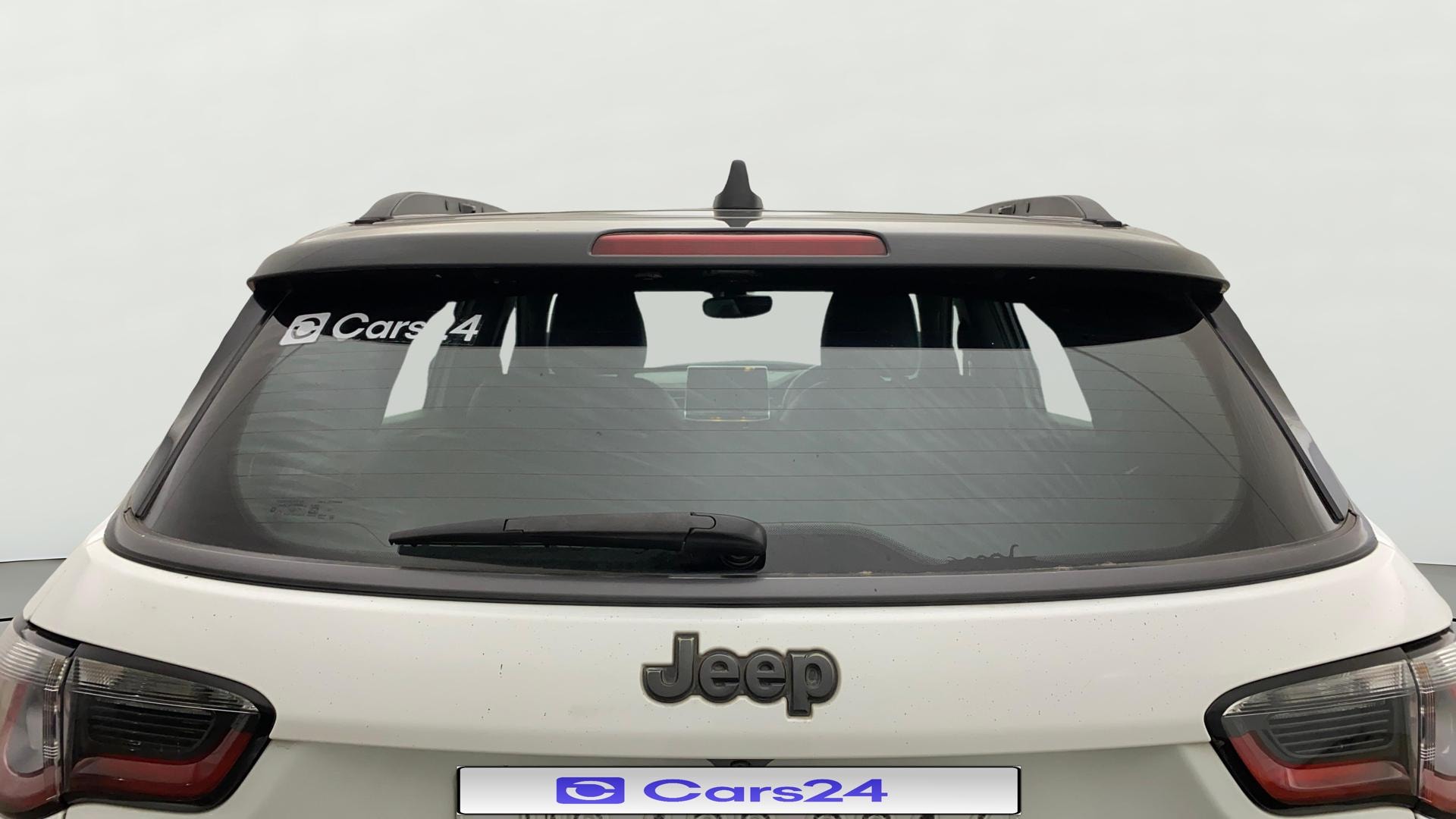View 2021 Jeep Compass S (O) 1.4 Petrol DDCT Image 5 Used 2021 Jeep Compass S (O) 1.4 Petrol DDCT Image 5