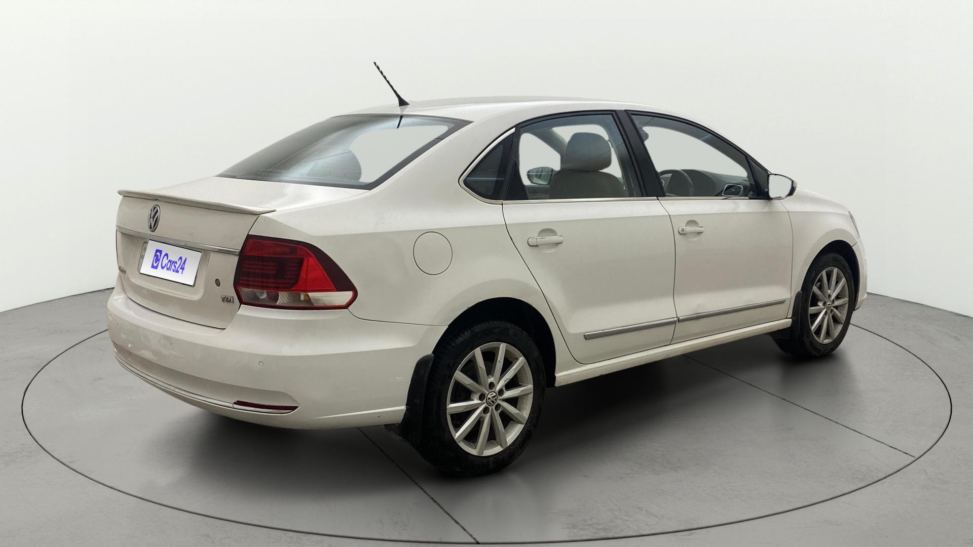 View 2017 Volkswagen Vento 1.2 L TSI Comfortline Petrol AT Image 42 Used 2017 Volkswagen Vento 1.2 L TSI Comfortline Petrol AT Image 42