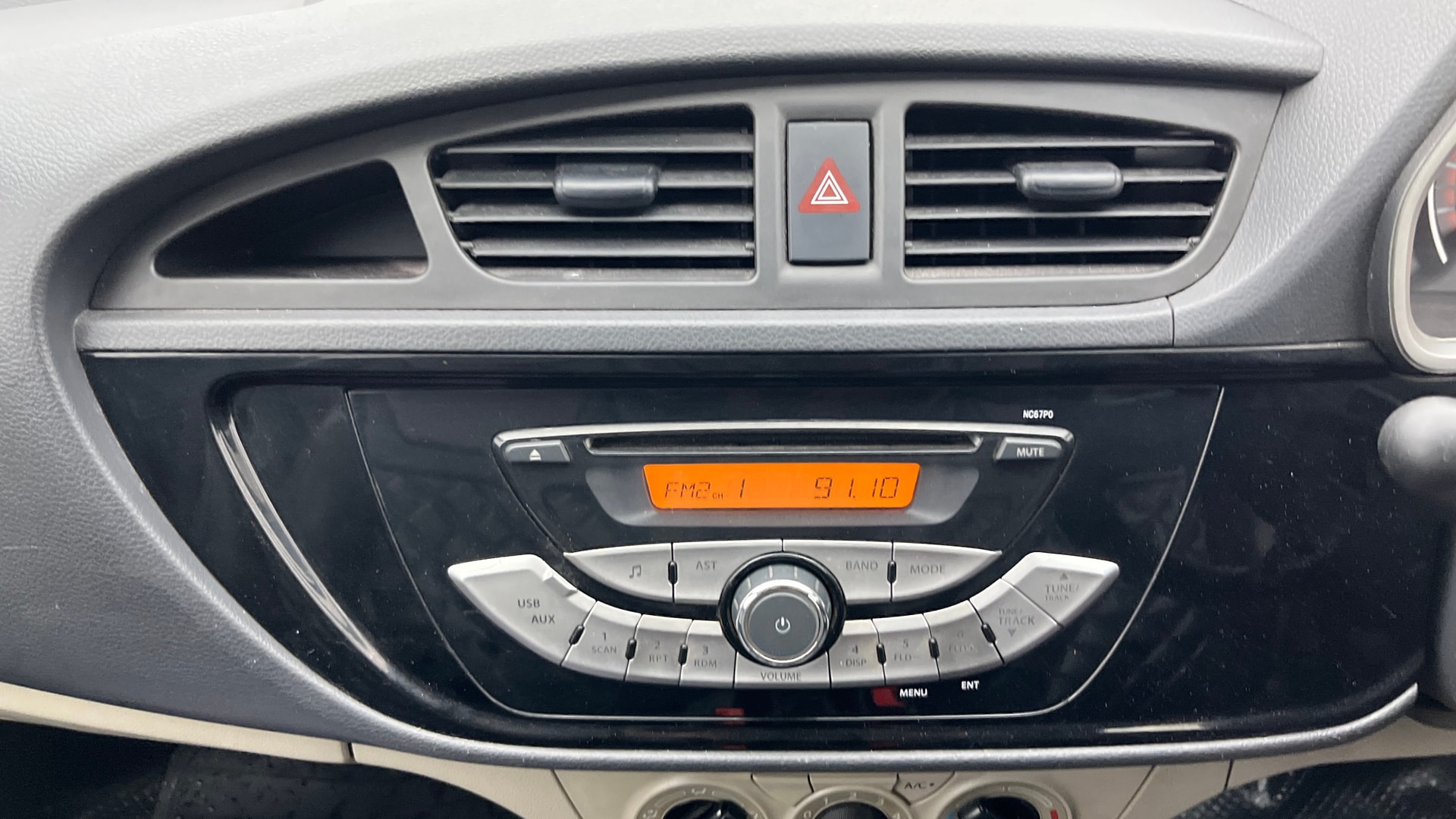 Used 2016 Maruti Suzuki Alto K10 Used 2016 Maruti Suzuki Alto K10