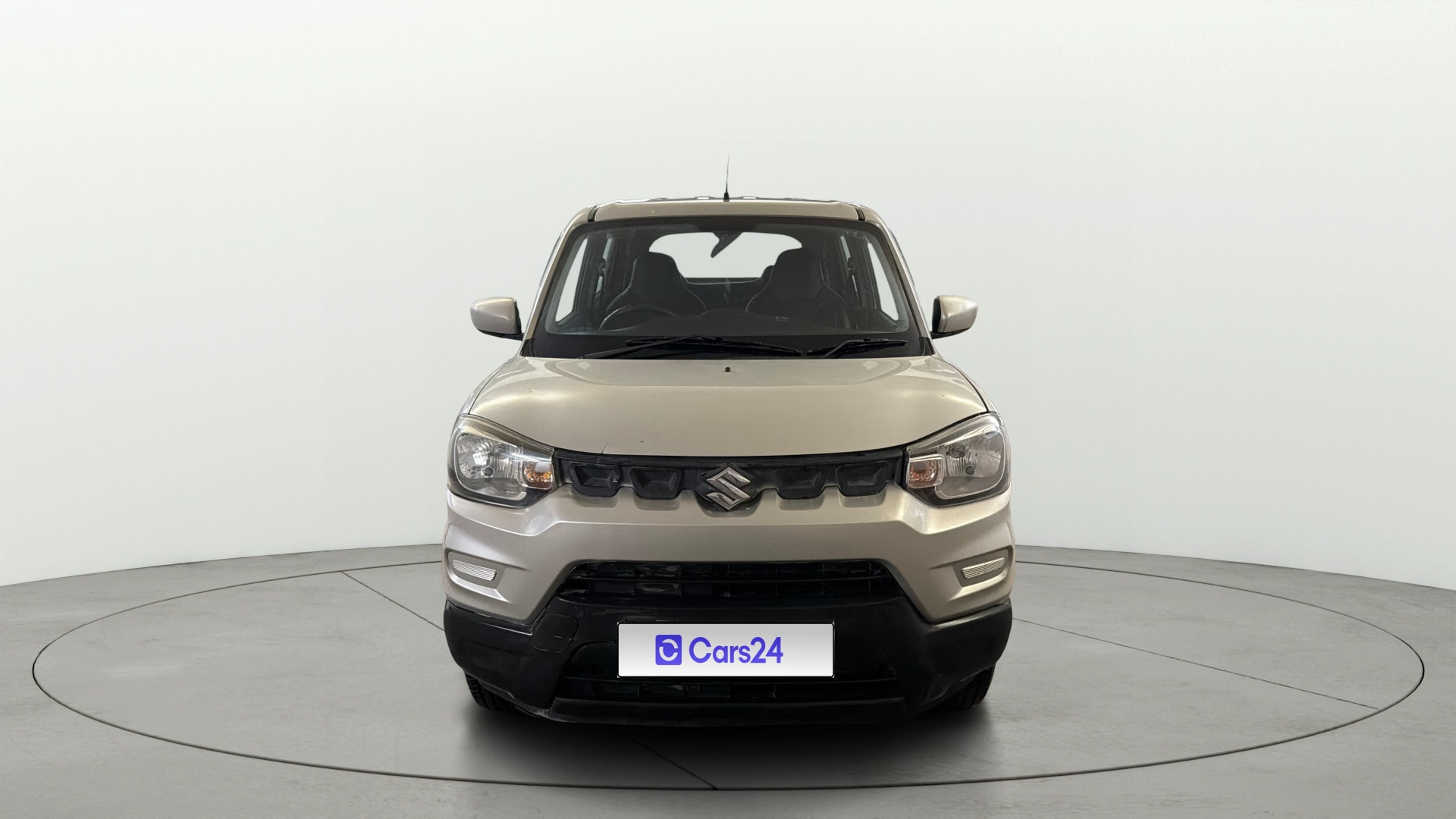 View 2019 Maruti Suzuki 1000 Base Variant Image 1 Used 2019 Maruti Suzuki 1000 Base Variant Image 1