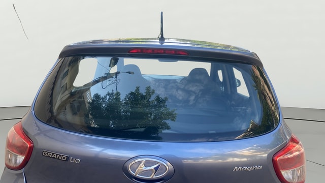 View Hyundai Grand i10 Image 5 Used Hyundai Grand i10 Image 5