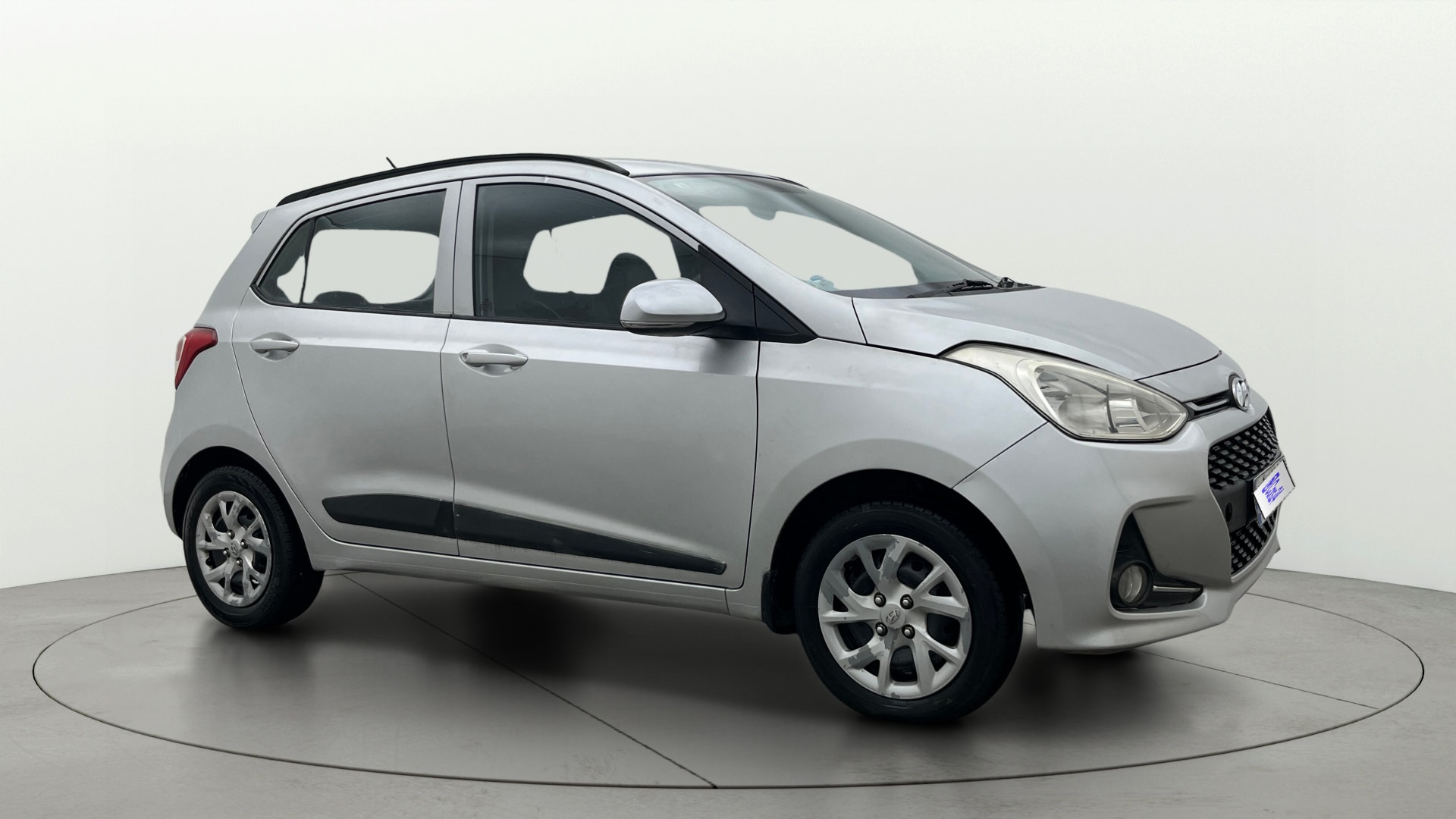 Used 2019 Hyundai Grand i10 Used 2019 Hyundai Grand i10