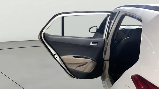 View Hyundai Grand i10 Image 22 Used Hyundai Grand i10 Image 22