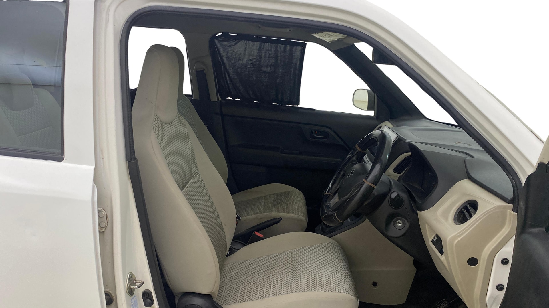 View 2020 Maruti Suzuki 1000 Base Variant Image 25 Used 2020 Maruti Suzuki 1000 Base Variant Image 25