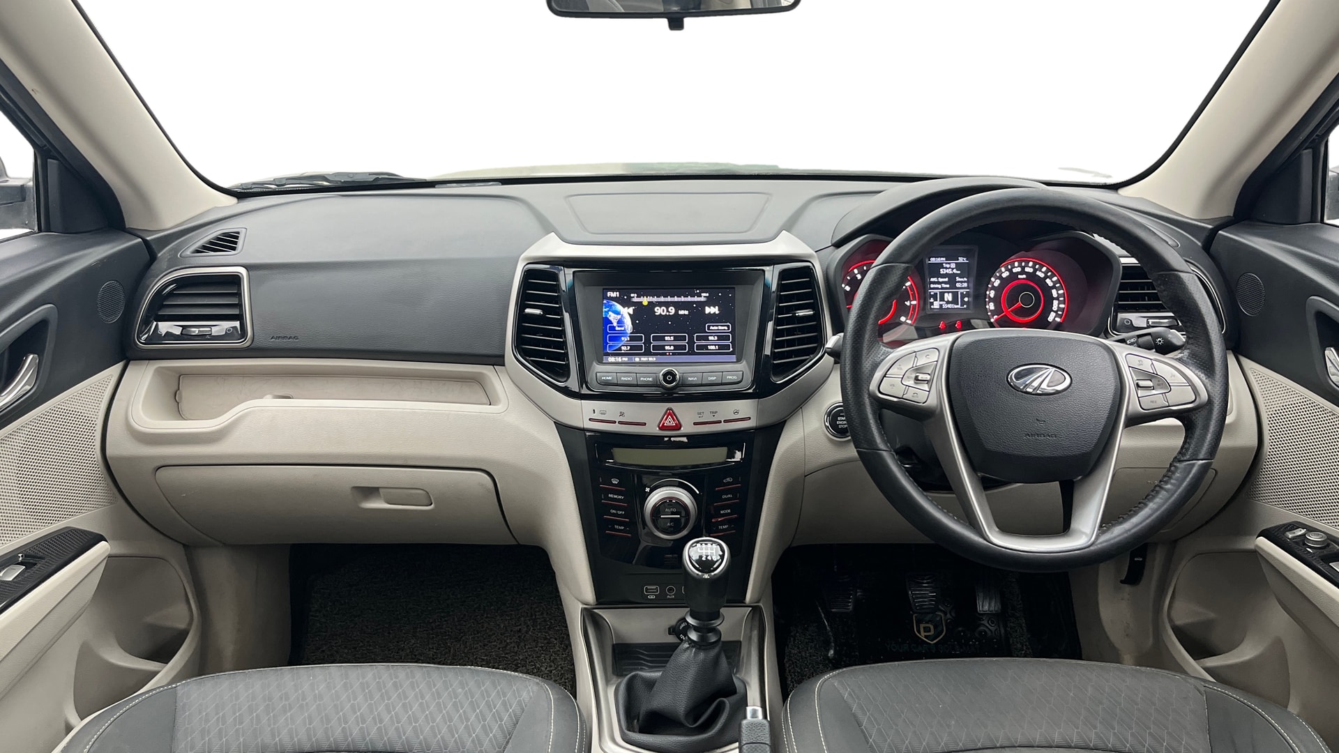 Used 2019 Mahindra XUV300 Used 2019 Mahindra XUV300