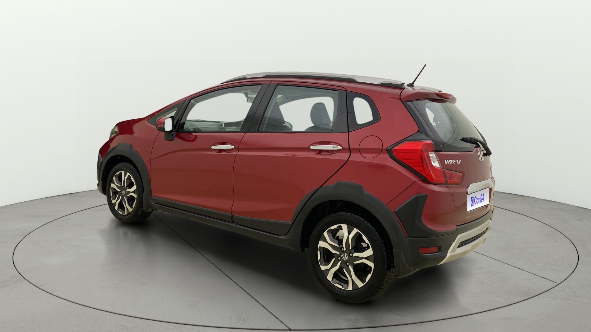 View 2018 Honda WR-V S MT Diesel Edge Edition Image 2 Used 2018 Honda WR-V S MT Diesel Edge Edition Image 2