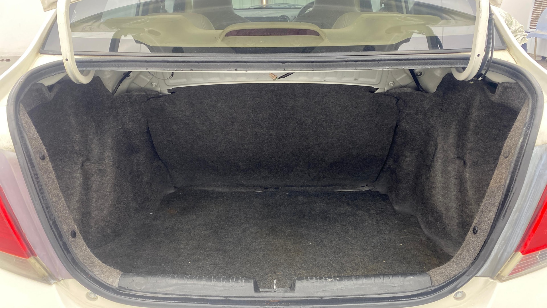 View 2014 Honda Amaze E MT Petrol BS IV Image 37 Used 2014 Honda Amaze E MT Petrol BS IV Image 37