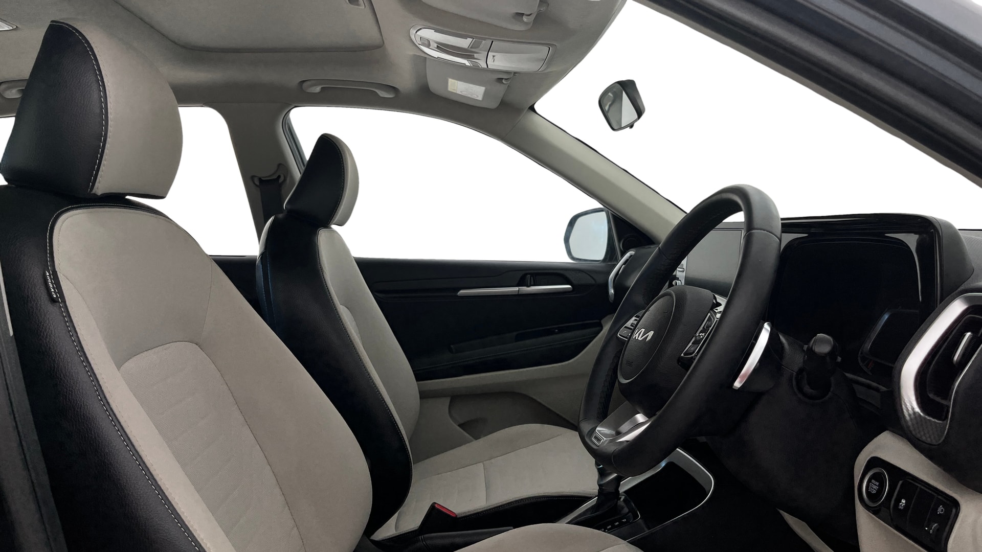 View 2022 Kia Sonet HTE Petrol Image 18 Used 2022 Kia Sonet HTE Petrol Image 18