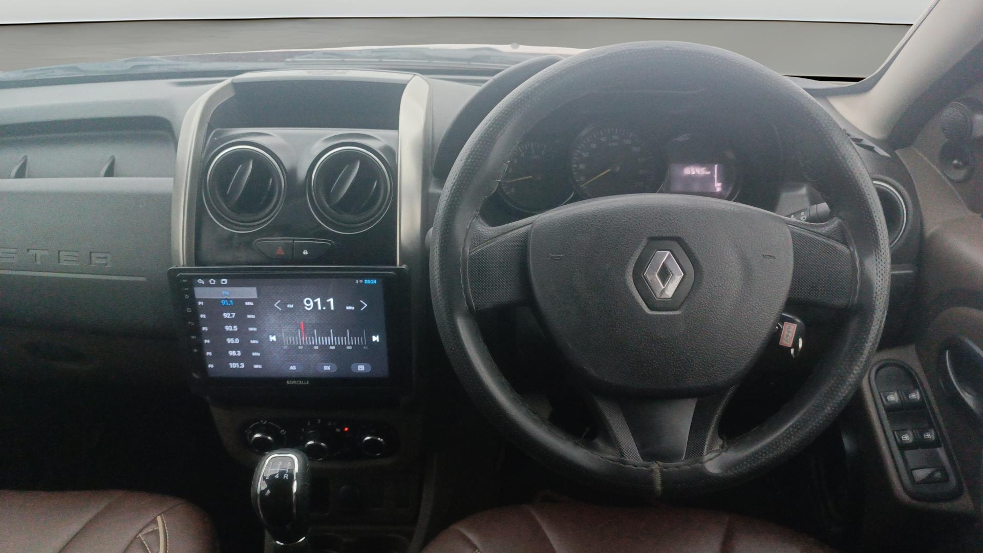 View 2018 Renault Duster Petrol RXE BS IV Image 20 Used 2018 Renault Duster Petrol RXE BS IV Image 20