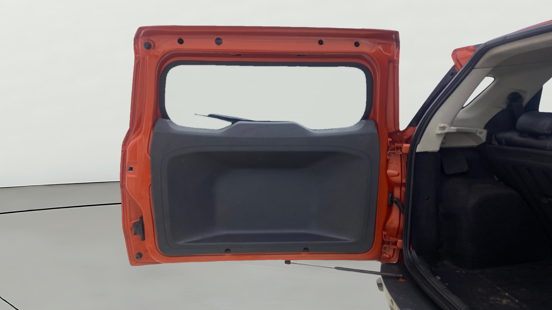 View 2014 Ford EcoSport 1.5 TDCi Diesel Ambiente BS IV Image 16 Used 2014 Ford EcoSport 1.5 TDCi Diesel Ambiente BS IV Image 16