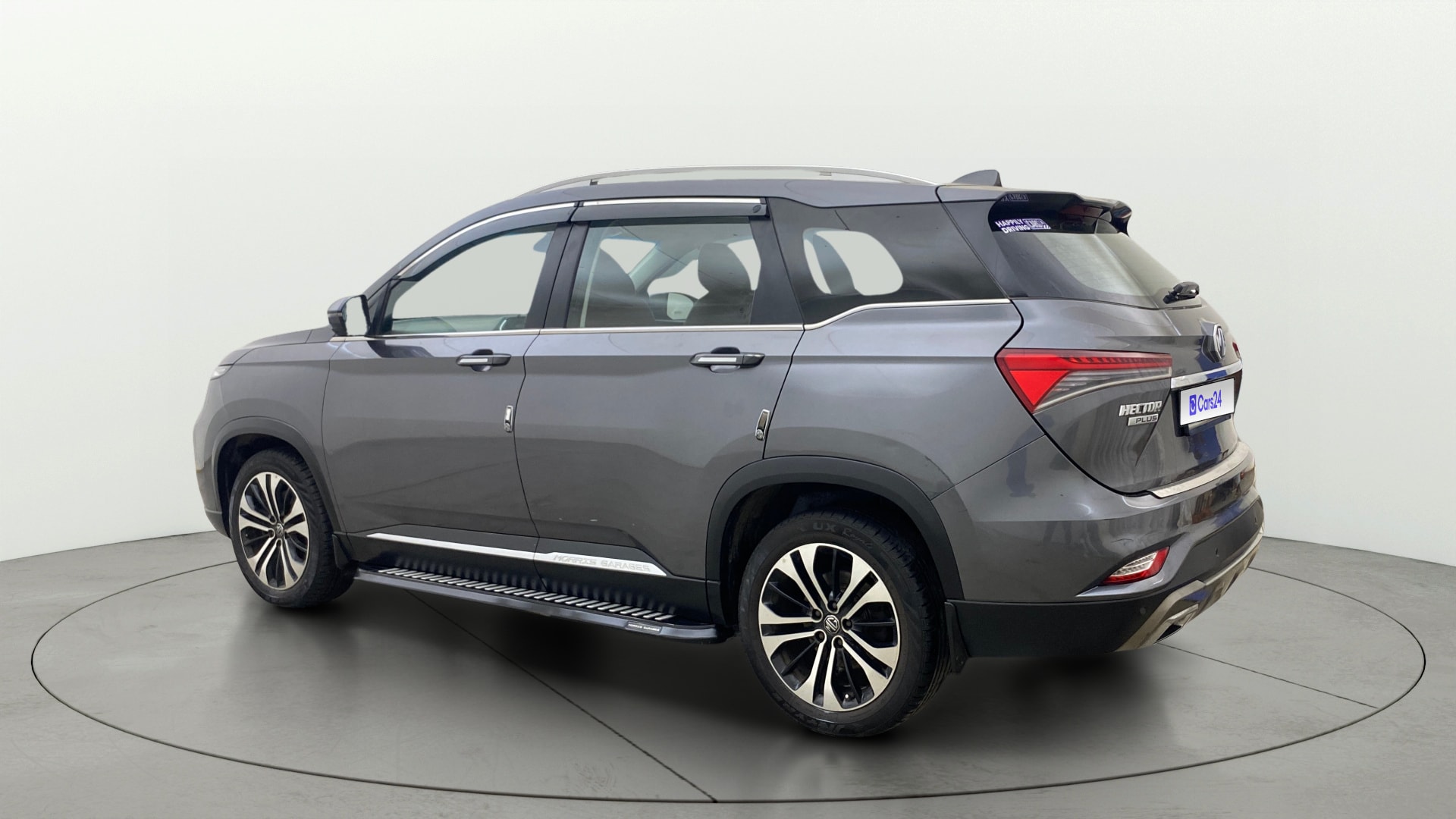 View 2021 MG Hector Plus Sharp Turbo 6 Seater Diesel Image 2 Used 2021 MG Hector Plus Sharp Turbo 6 Seater Diesel Image 2