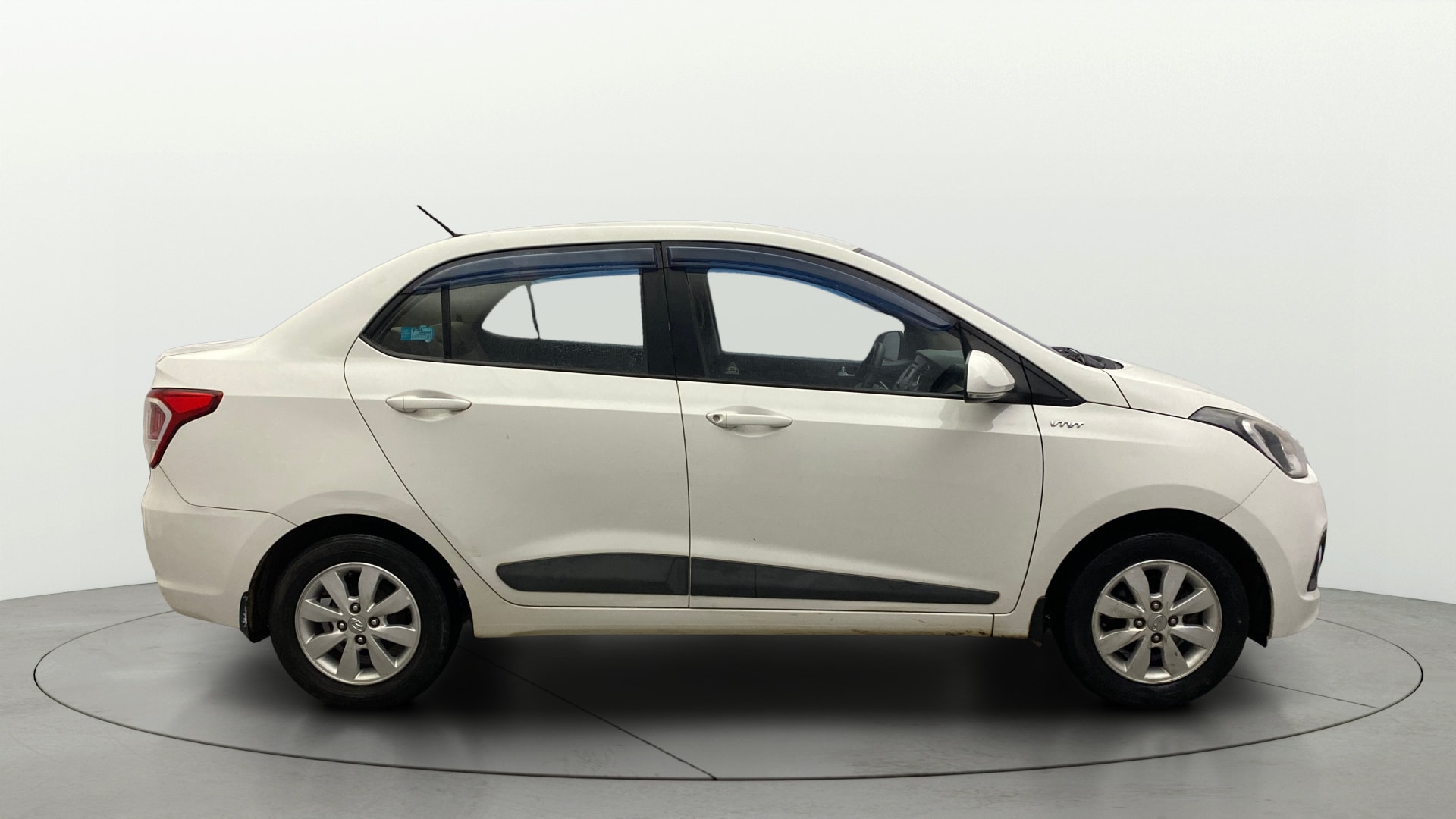 View 2014 Hyundai Xcent E Petrol Image 8 Used 2014 Hyundai Xcent E Petrol Image 8