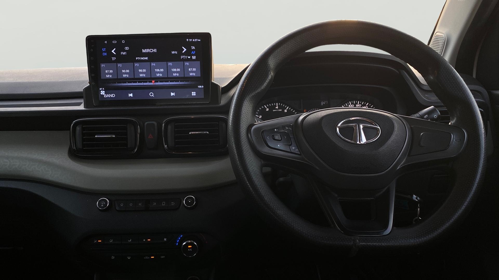 Used 2023 Tata Punch Used 2023 Tata Punch