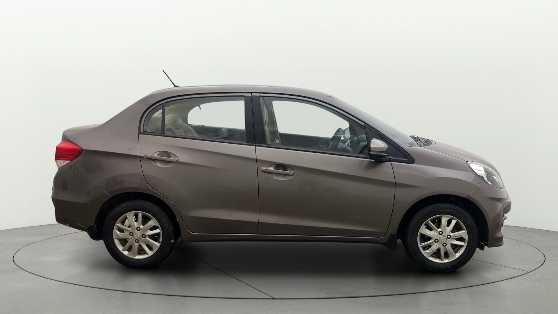 View 2015 Honda Amaze E MT Petrol BS IV Image 8 Used 2015 Honda Amaze E MT Petrol BS IV Image 8
