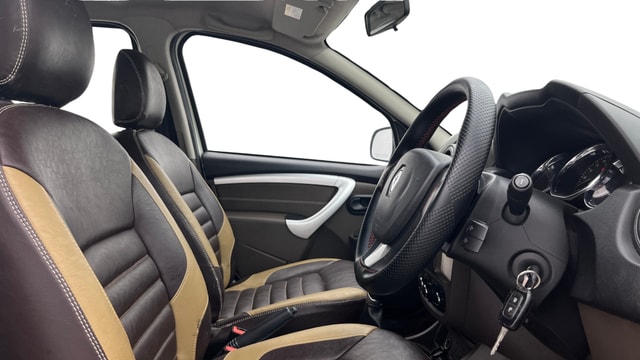 View Renault Duster Image 26 Used Renault Duster Image 26