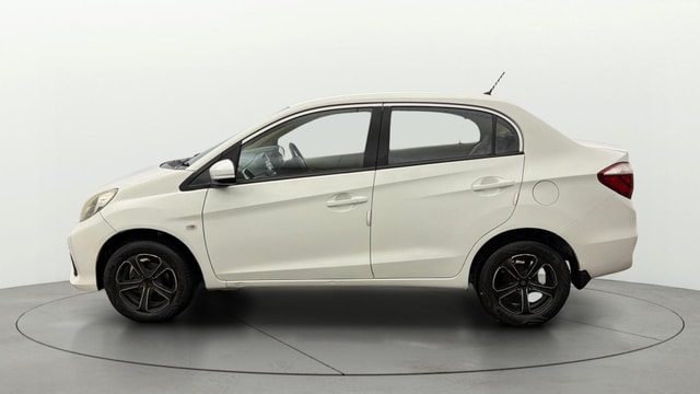 View Honda Amaze Image 5 Used Honda Amaze Image 5