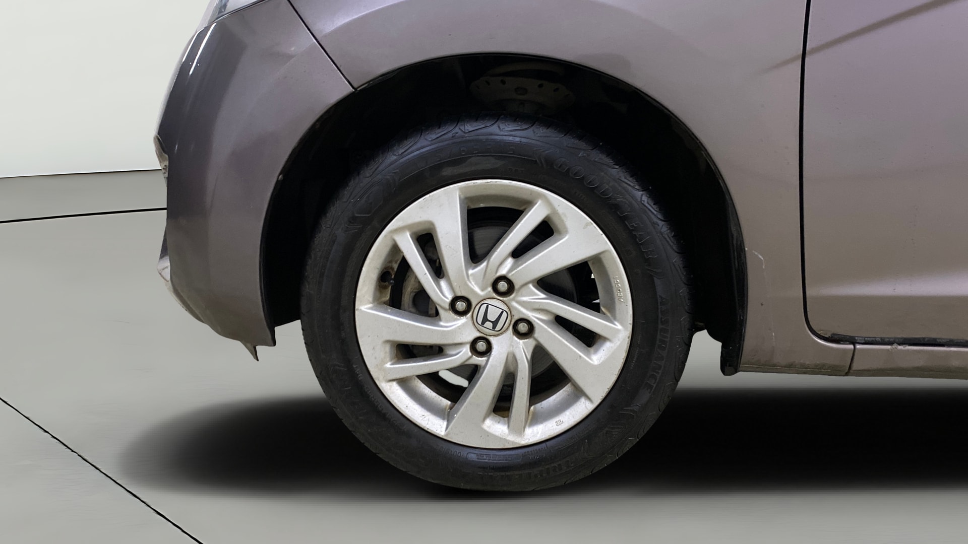 View 2016 Honda Jazz E MT Diesel Image 28 Used 2016 Honda Jazz E MT Diesel Image 28