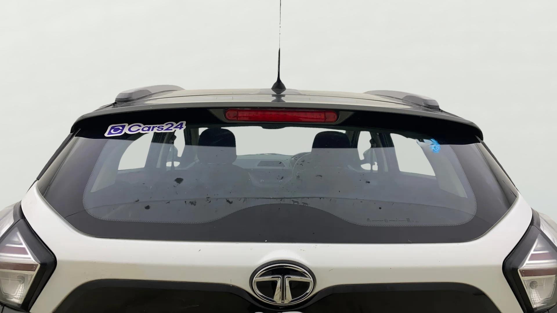View 2020 Tata Nexon Revotron XE Image 4 Used 2020 Tata Nexon Revotron XE Image 4