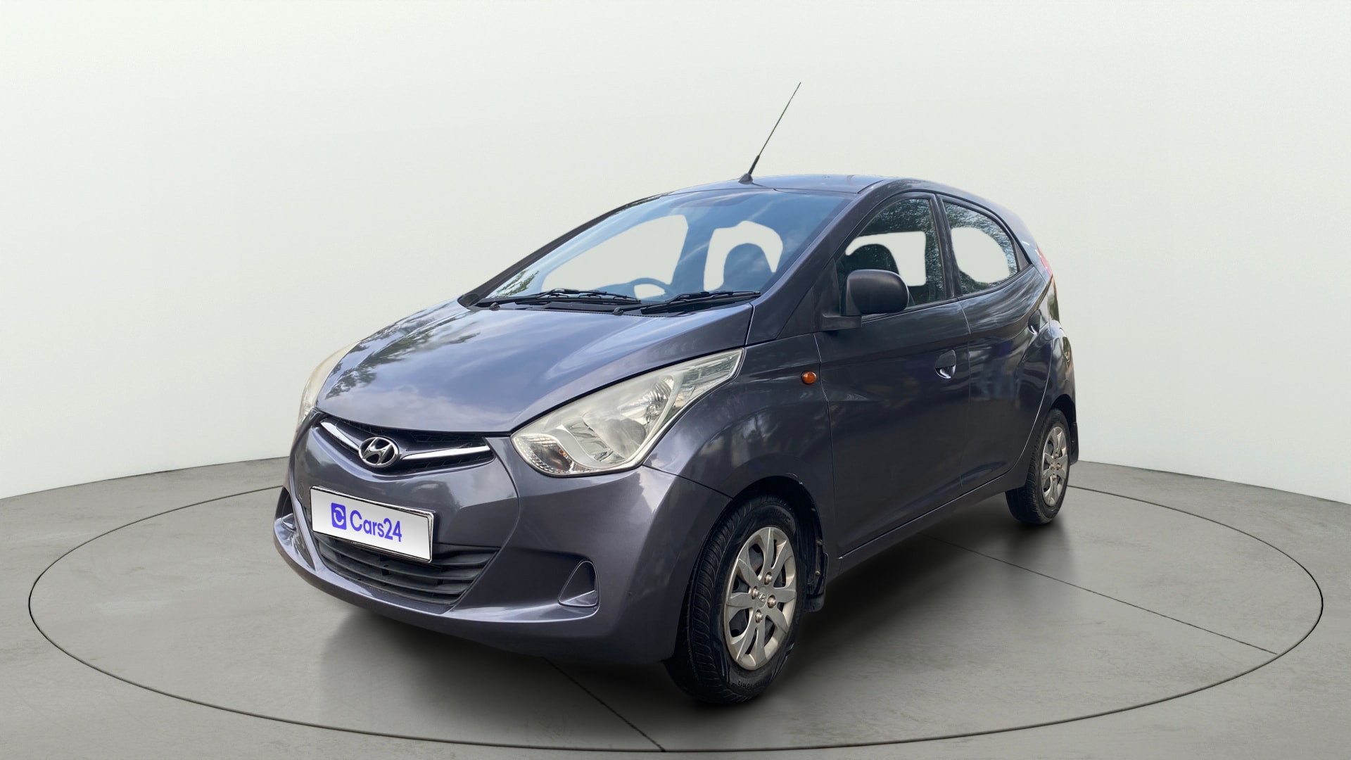 View 2017 Hyundai EON Magna Plus Image 35 Used 2017 Hyundai EON Magna Plus Image 35