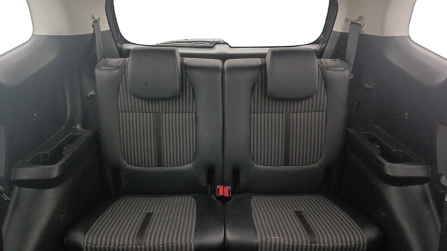 View Kia Carens Image 10 Used Kia Carens Image 10